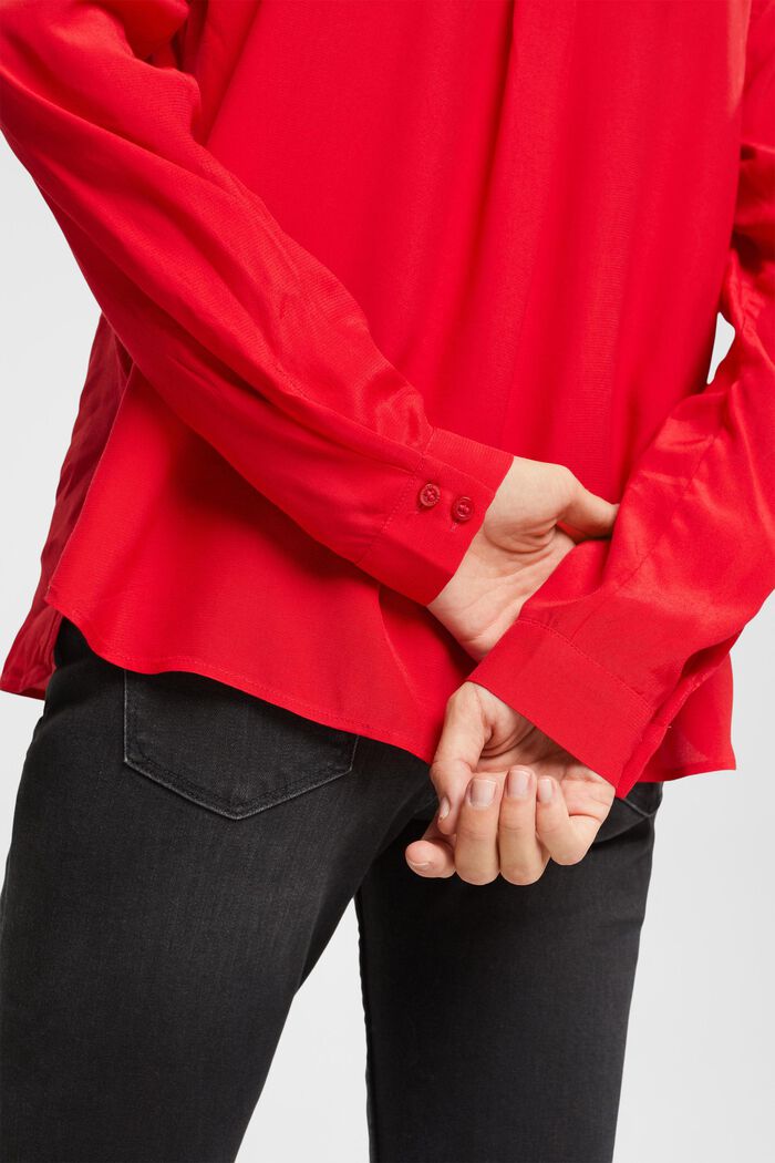 Bluse med V-hals, LENZING™ ECOVERO™, DARK RED, detail image number 0