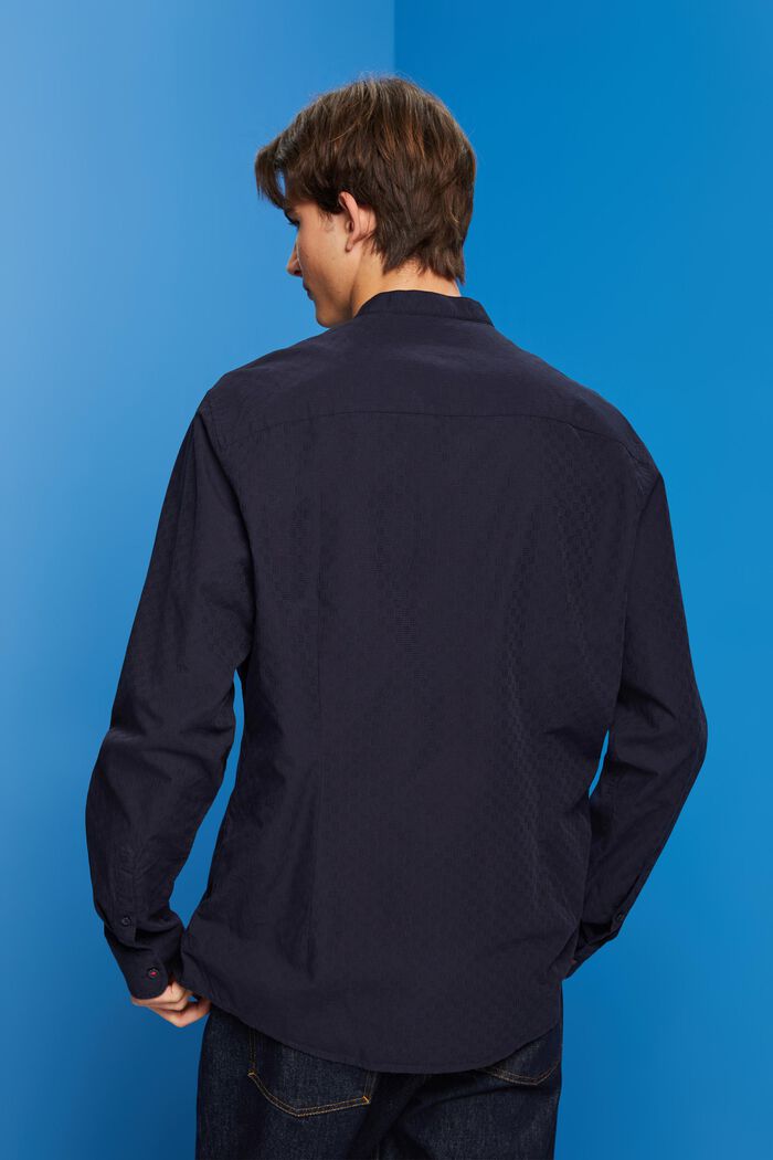 Tekstureret slim fit-skjorte med båndkrave, NAVY, detail image number 3