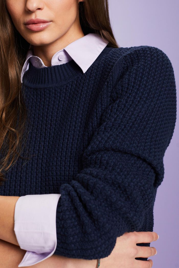 Sweater i struktureret strik med rund hals, NAVY, detail image number 3
