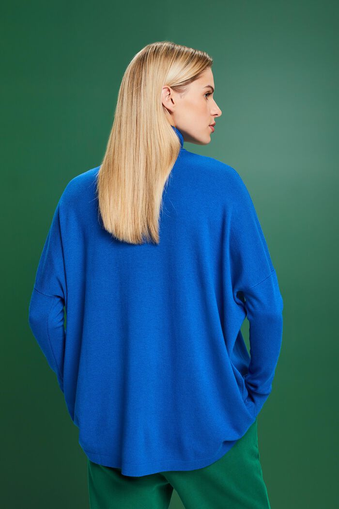 Rullekravesweater med flagermusærmer, BRIGHT BLUE, detail image number 1