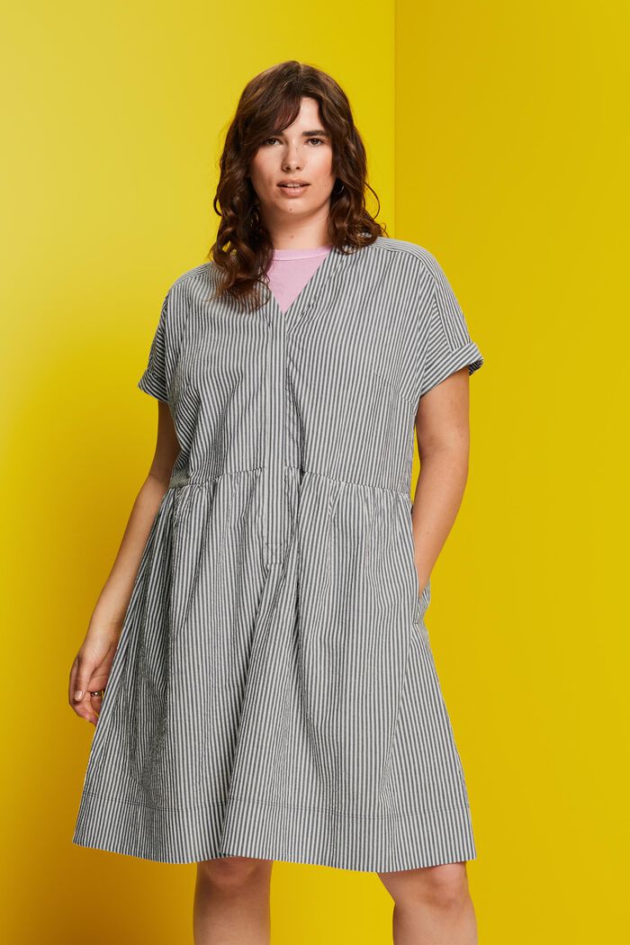 CURVY seersucker-kjole, 100 % bomuld, NAVY, detail image number 0