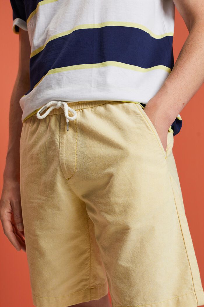 Pull on-shorts i twill, 100 % bomuld, DUSTY YELLOW, detail image number 2