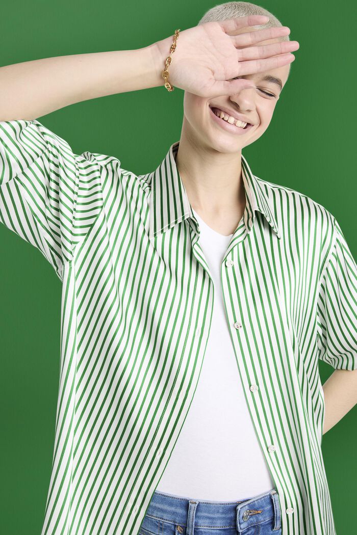 Stribet skjorte i charmeuse-silke, GREEN, detail image number 2