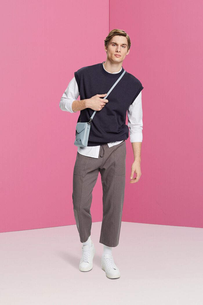 Tekstureret slim fit-skjorte med båndkrave, WHITE, detail image number 1