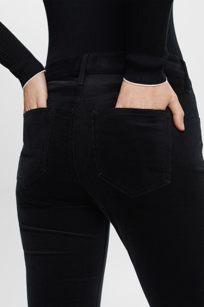 Slim fløjlsbukser med mellemhøj talje, BLACK, detail image number 4