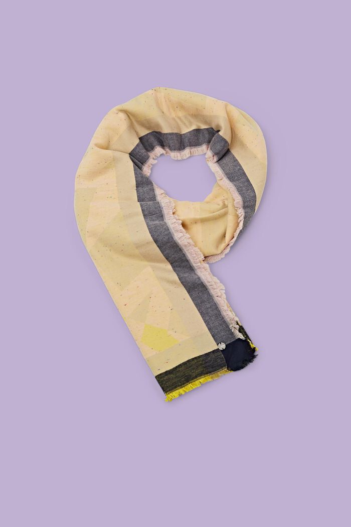 Halstørklæde i strik med frynser, PASTEL YELLOW, detail image number 0