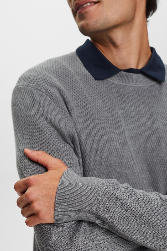 Sweater i struktureret strik med rund hals, GREY, detail image number 2