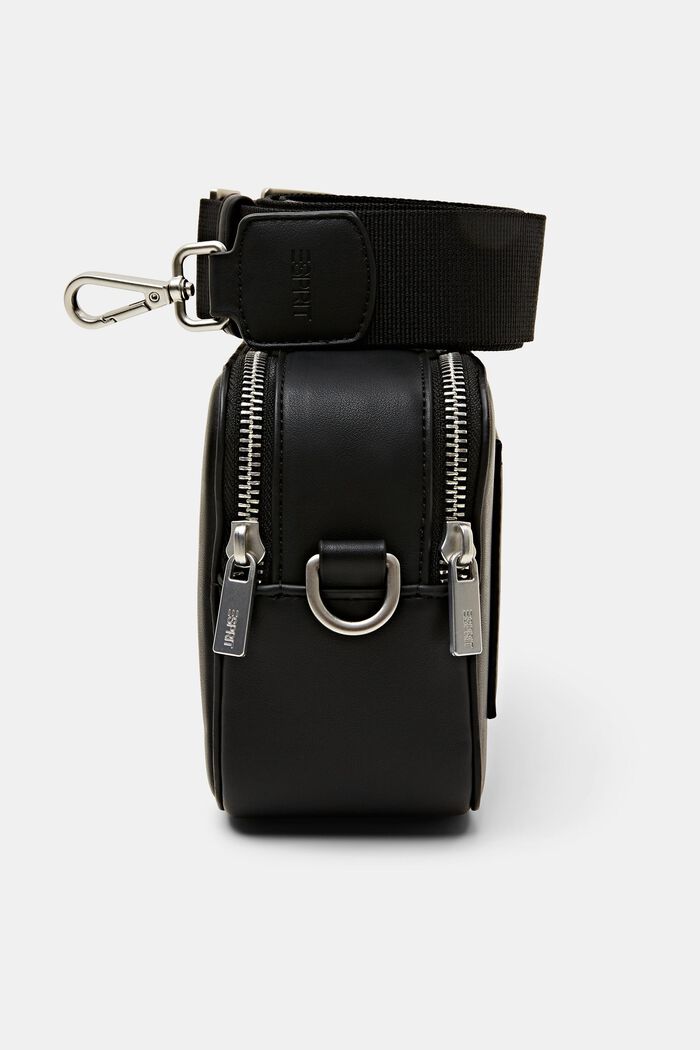 Kamerataske i imiteret læder, BLACK, detail image number 1