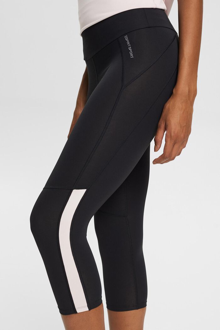 Af genanvendte materialer: Capri-leggings med E-Dry, BLACK, detail image number 2