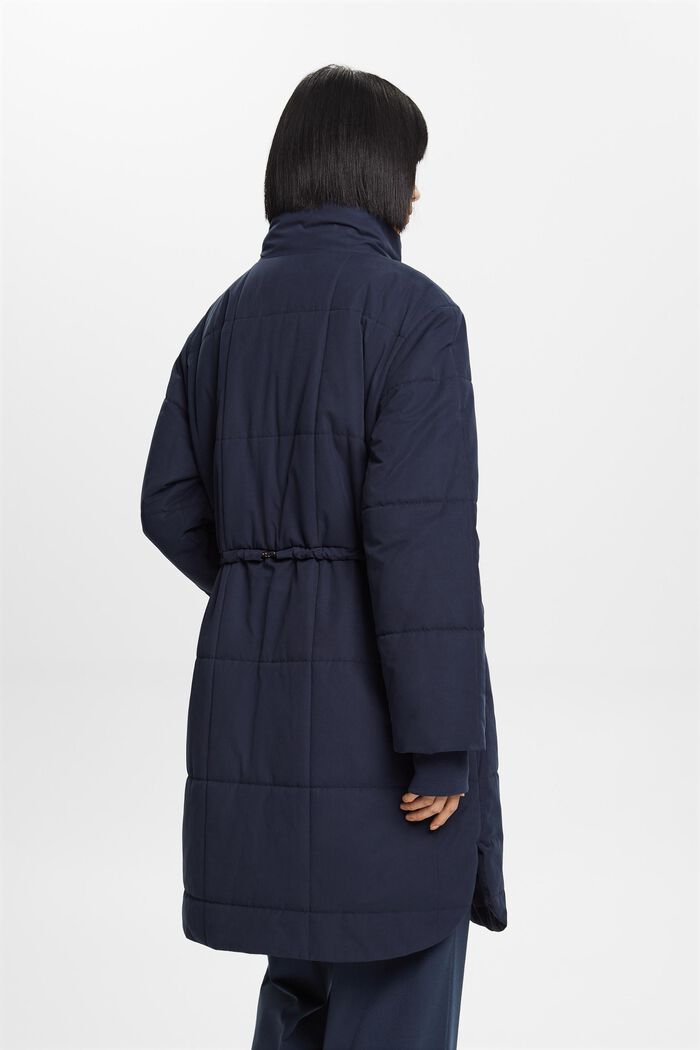 Genanvendt: Quiltet frakke med inderside i fleece, NAVY, detail image number 4