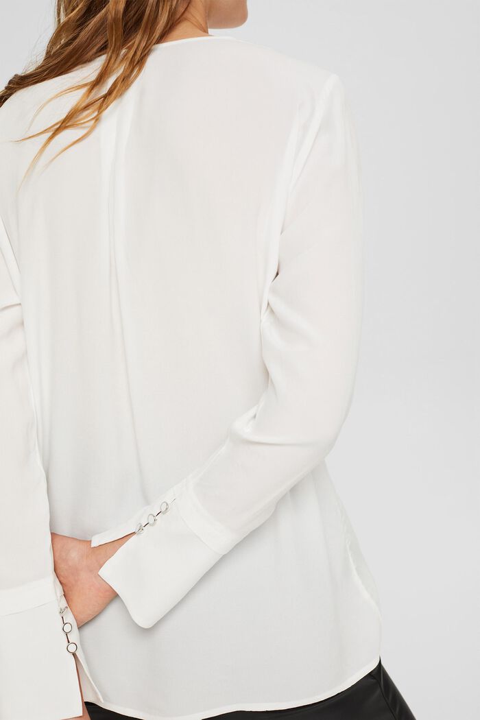 Bluse med brede manchetter, LENZING™ ECOVERO™, OFF WHITE, detail image number 2