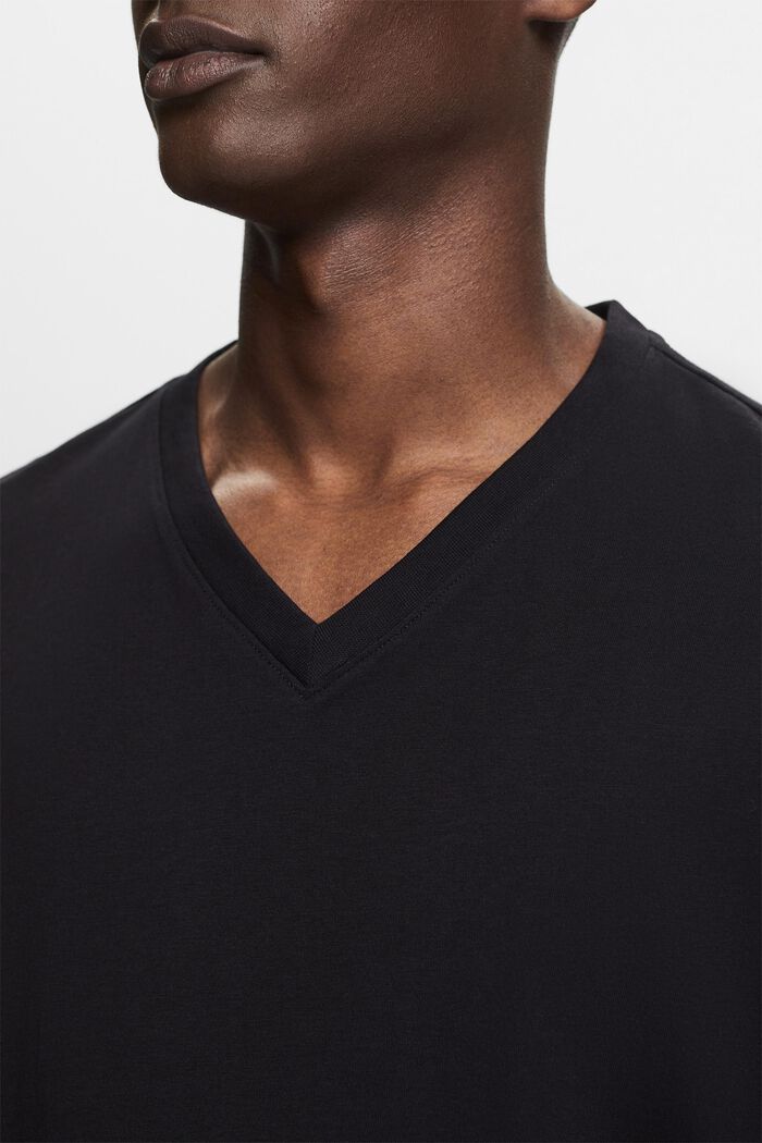 T-shirt i økologisk bomuld med V-hals, BLACK, detail image number 3