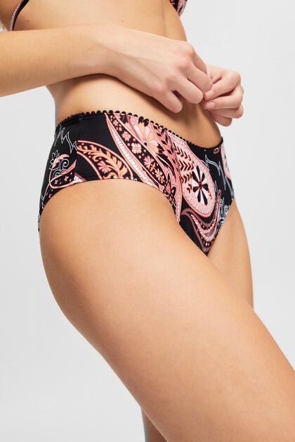 Genanvendte materialer: bikini-shorts med paisleyprint