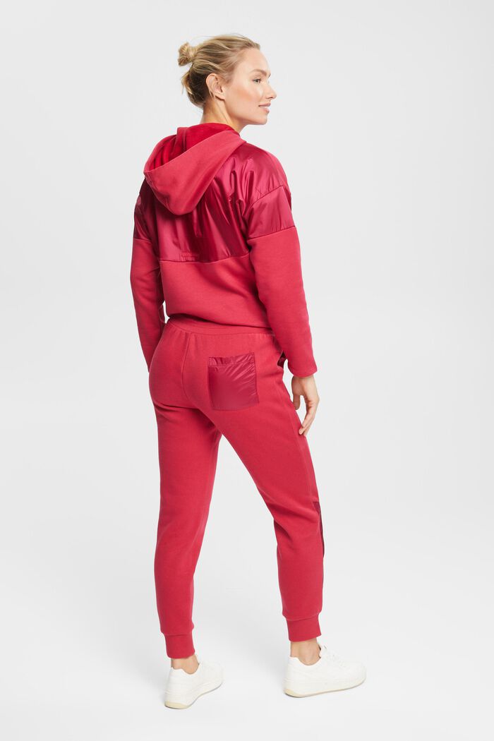 Sweatpants med lomme på benet, CHERRY RED, detail image number 3