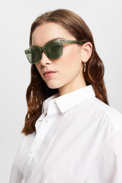 Solbriller med et kantet design