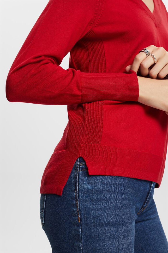 Sweater med V-hals, DARK RED, detail image number 2