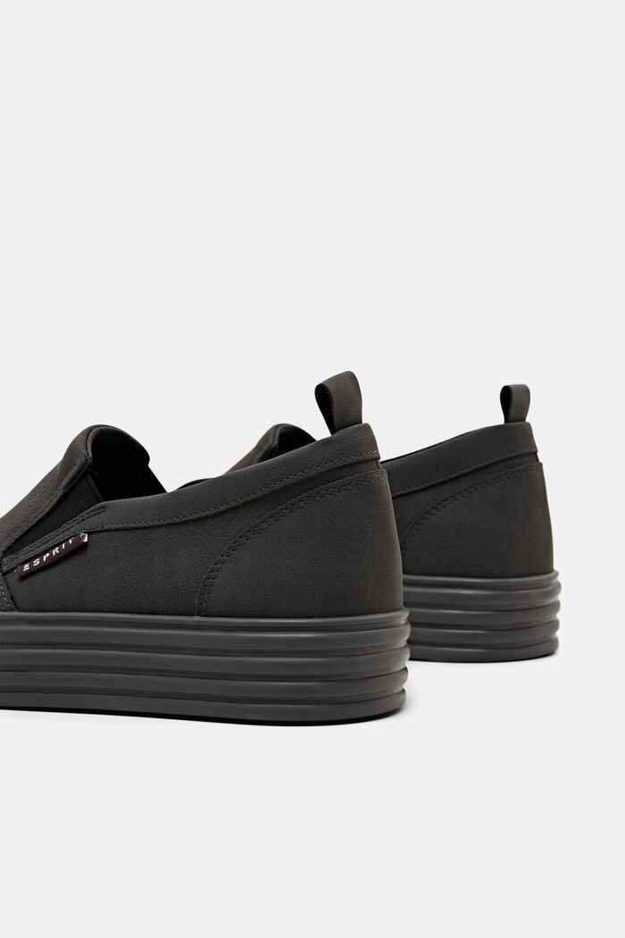 Slip-on sneakers i imiteret læder med platformsål, BLACK, detail image number 4
