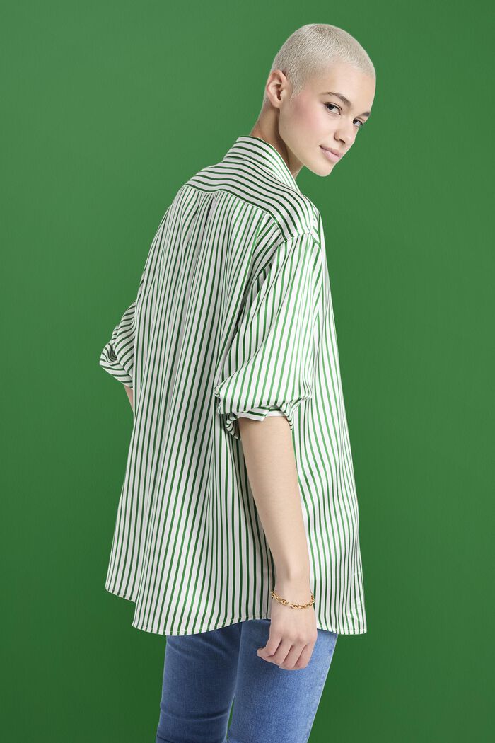 Stribet skjorte i charmeuse-silke, GREEN, detail image number 1