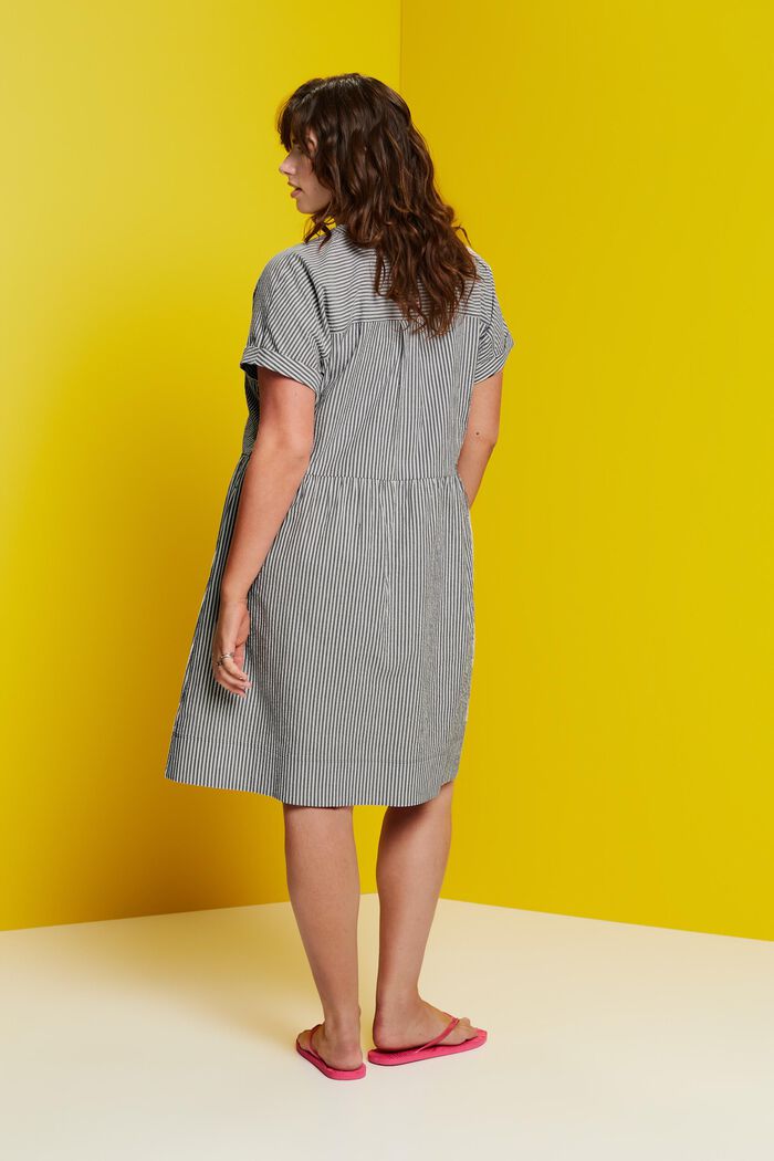 CURVY seersucker-kjole, 100 % bomuld, NAVY, detail image number 3