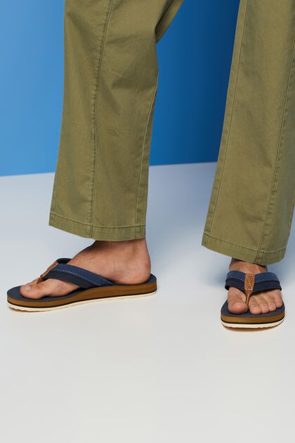 Flip flop-sandaler med detaljer i kunstlæder