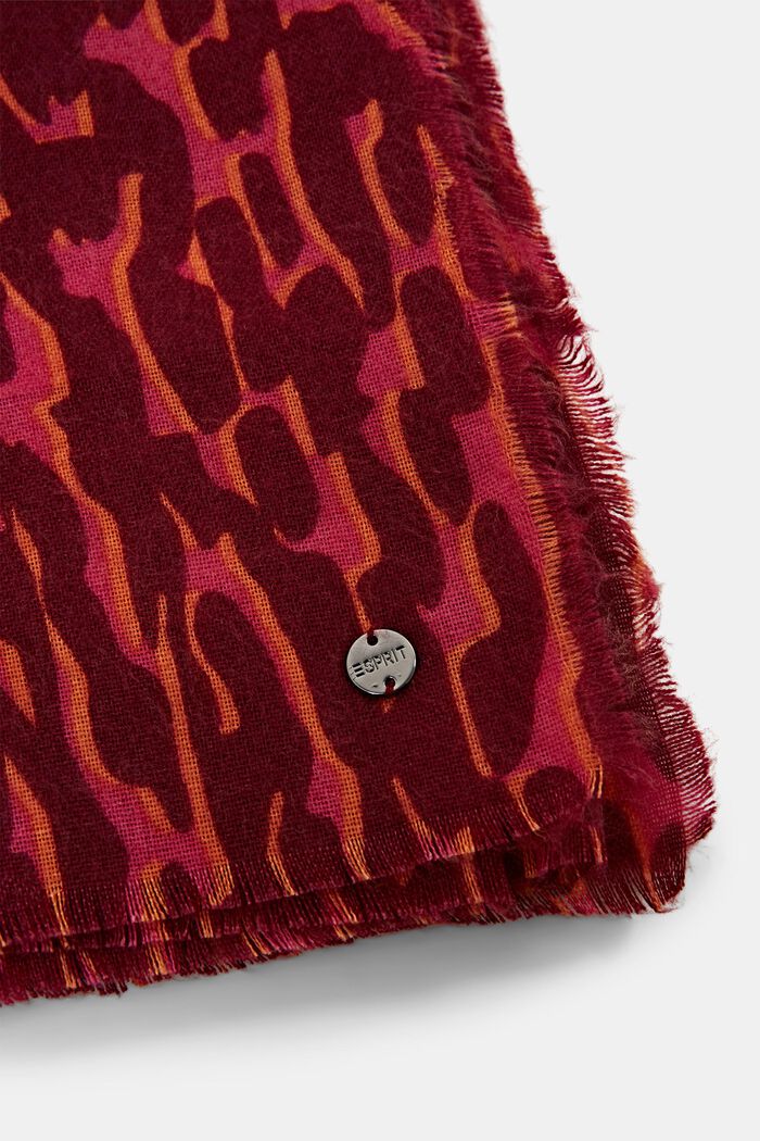 Genanvendt: tørklæde med dyreprint, BORDEAUX RED, detail image number 1