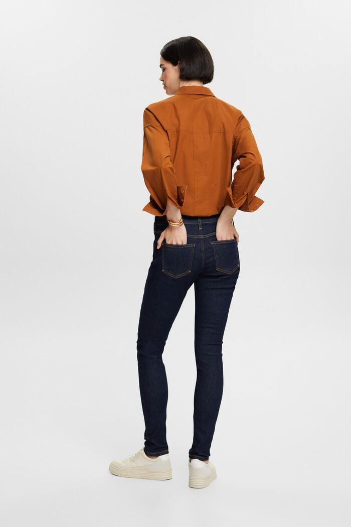 Genanvendt: skinny jeans med mellemhøj talje, BLUE RINSE, detail image number 3