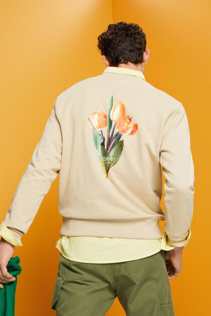 Sweatshirt med print på ryggen