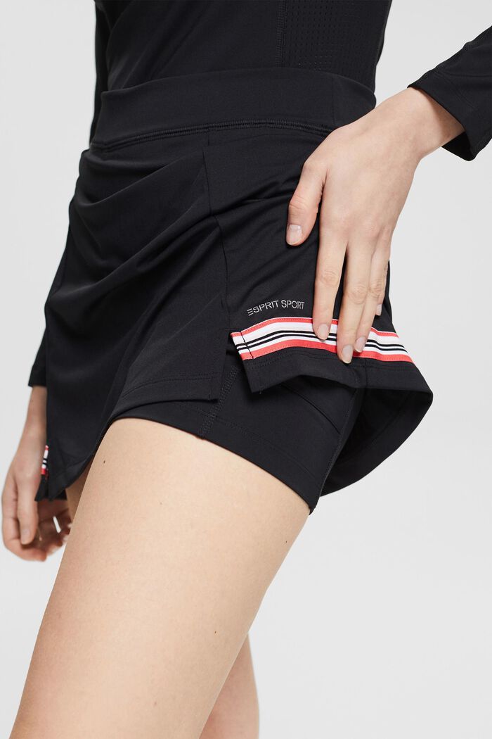 Genanvendte materialer: nederdel med integrerede shorts, E-DRY, BLACK, detail image number 2