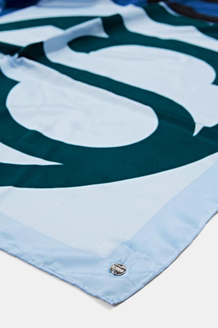 Tørklæde i satinlook med monogram, GREY BLUE, detail image number 1