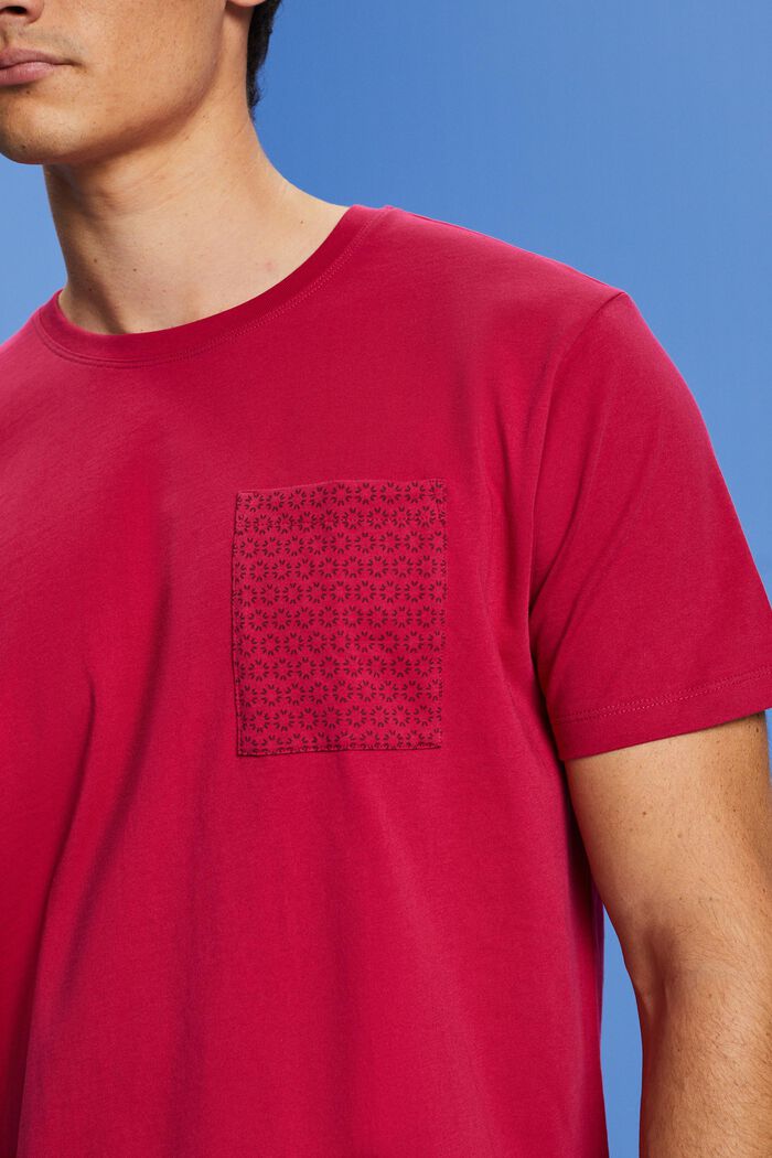 T-shirt i bæredygtig bomuld med brystlomme, DARK PINK, detail image number 2