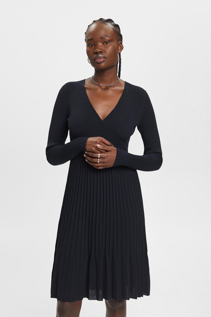 Plisseret slå om-kjole med lange ærmer, BLACK, detail image number 0