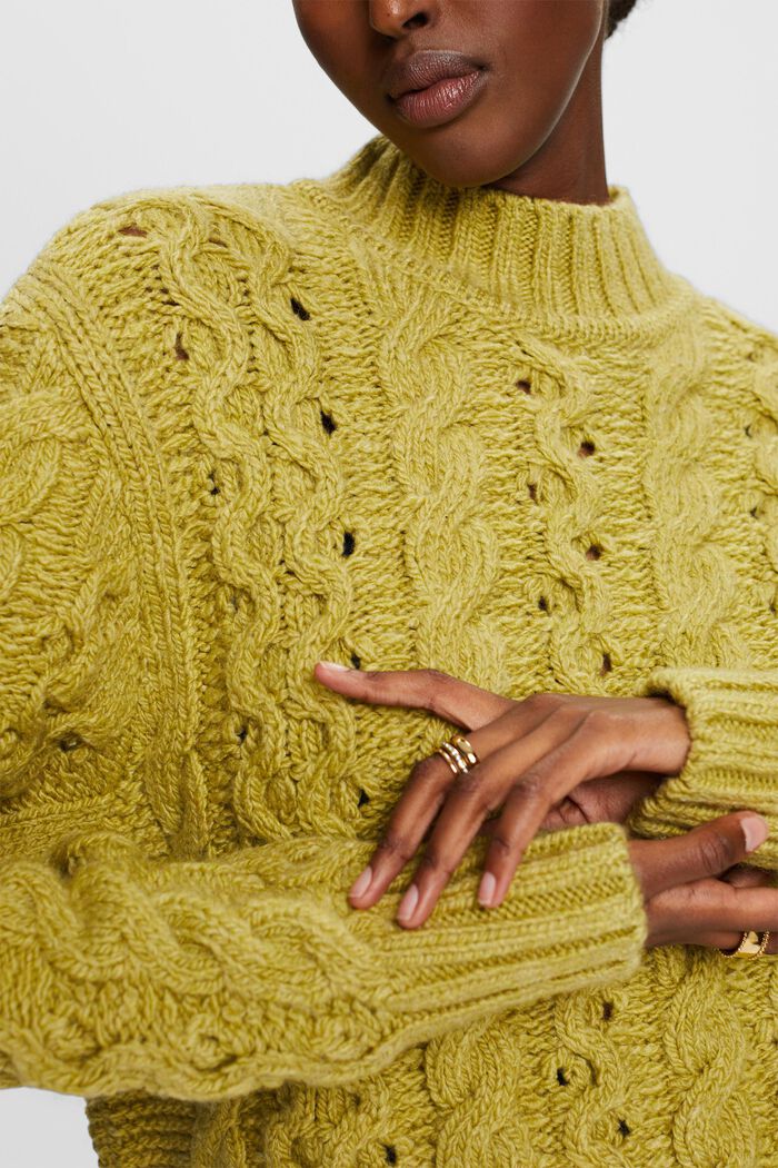 Kabelstrikket sweater i uldmiks, PISTACHIO GREEN, detail image number 1