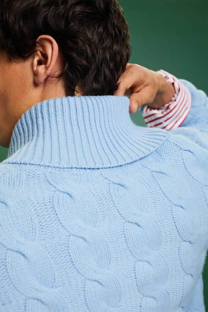 Kabelstrikket sweater i uld med sjalskrave, LIGHT BLUE LAVENDER, detail image number 3