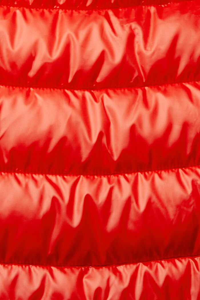 Genanvendte materialer: Dynevest med aftagelig hætte, RED, detail image number 1