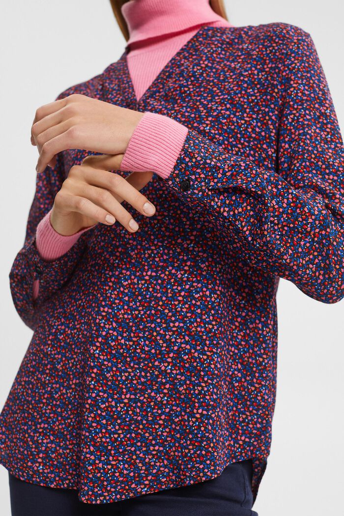 Bluse med mønster, LENZING™ ECOVERO™, PURPLE COLORWAY, detail image number 2
