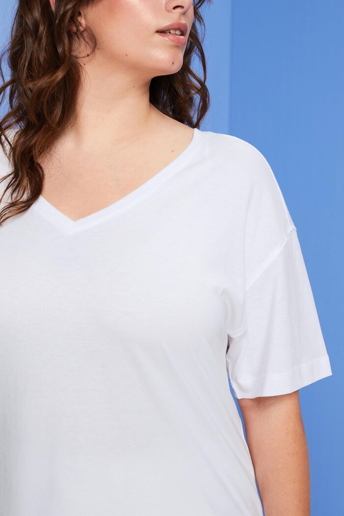 CURVY T-shirt med V-hals, TENCEL™, WHITE, detail image number 2